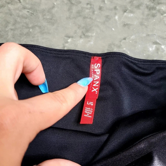 Spanx Faux Leather Side Stripe Legging - Picture 4 of 9